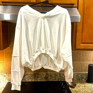 AS Revival v-neck crew